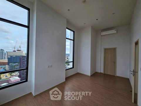2-BR Duplex at Maru Ekkamai 2 near BTS Ekkamai (ID 1536056)