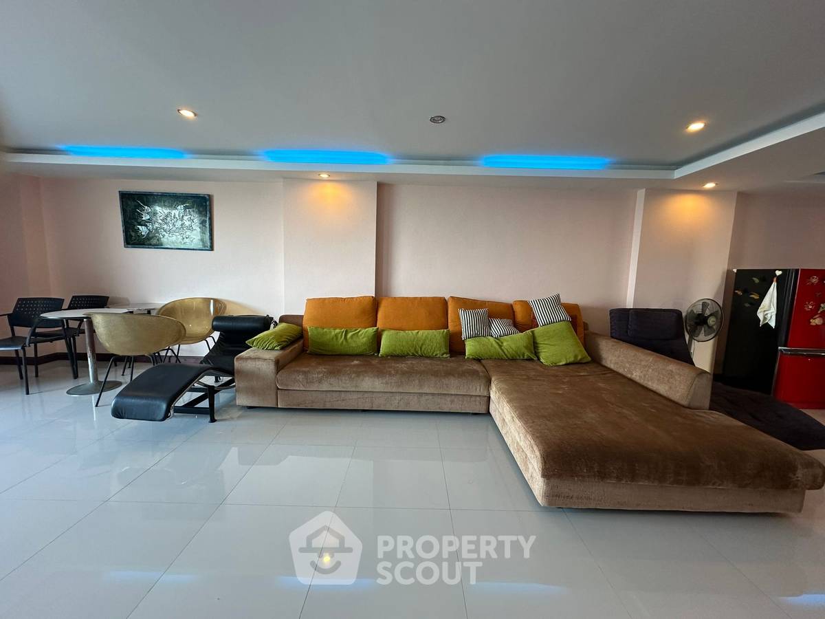picture 3-BR Condo at Santorini (Huahin Cliff View) close to Eureka Beach Cafe Hua-Hin (ID 1515816) - 27/29