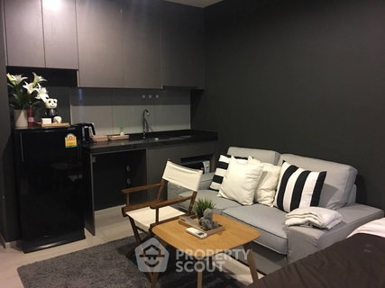 1-BR Condo at Rhythm Asoke near MRT Phra Ram 9 (ID 140483)
