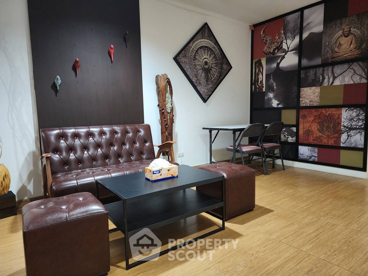 picture Studio Condo at Baan Klang Hua Hin Condominium close to Hua Hin Night Market (ID 2101420) - 1/10
