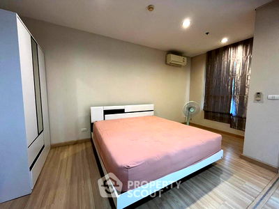 Condos for sale : 1-BR Condo at The Light House Sathorn–Chareonnakorn near BTS Krung Thon Buri (ID 1399488)