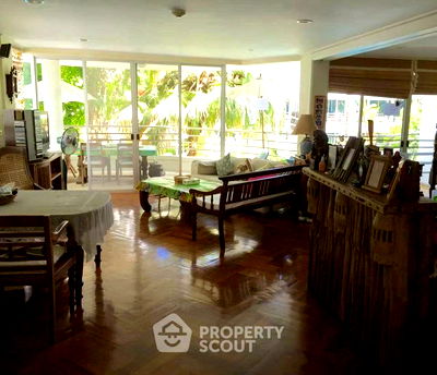 Condos for sale : 2-BR Condo at Baan Chai Talay Condominium in Nong Kae (ID 2108055)
