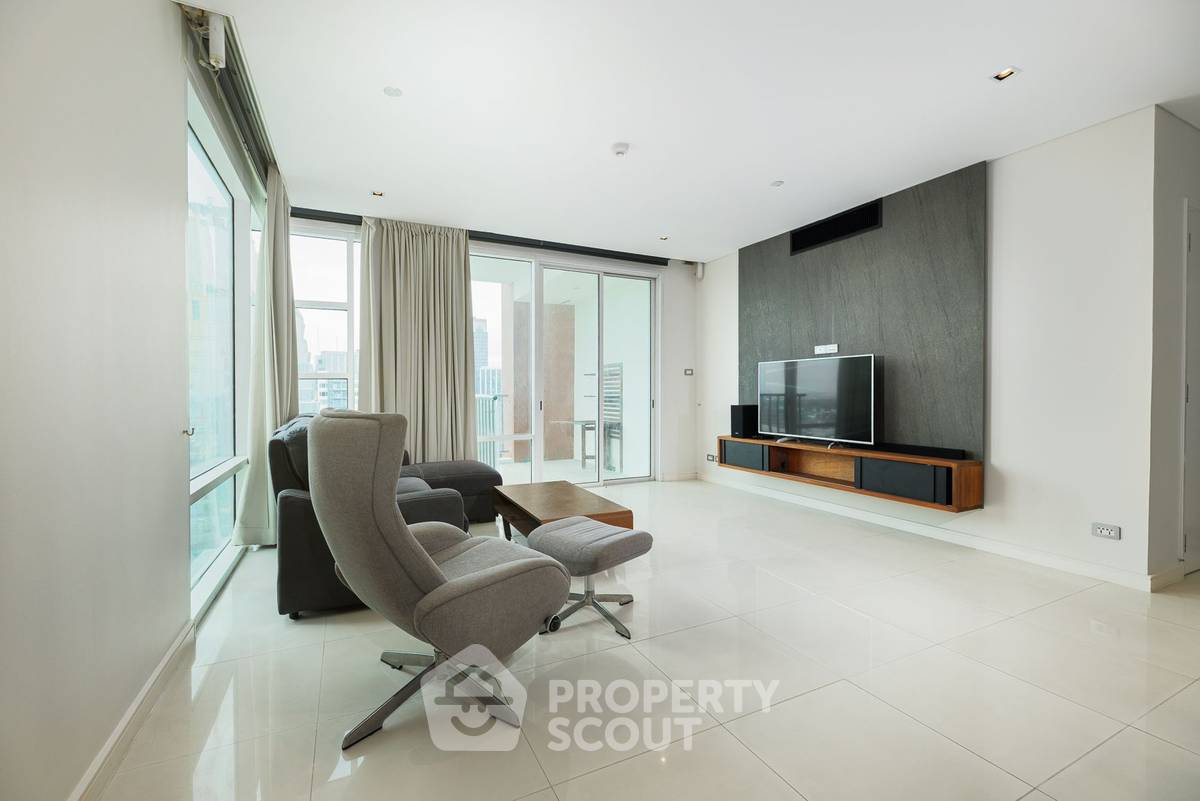 รูป คอนโด 3-ห้องนอน ที่ ฟูลเลอตัน สุขุมวิท ใกล้ BTS เอกมัย (ID 2170233) - รูปที่ 2/17