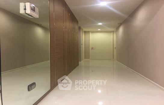 picture 2-BR Condo at The Bangkok Sathorn near BTS Surasak (ID 421634) - 6/9