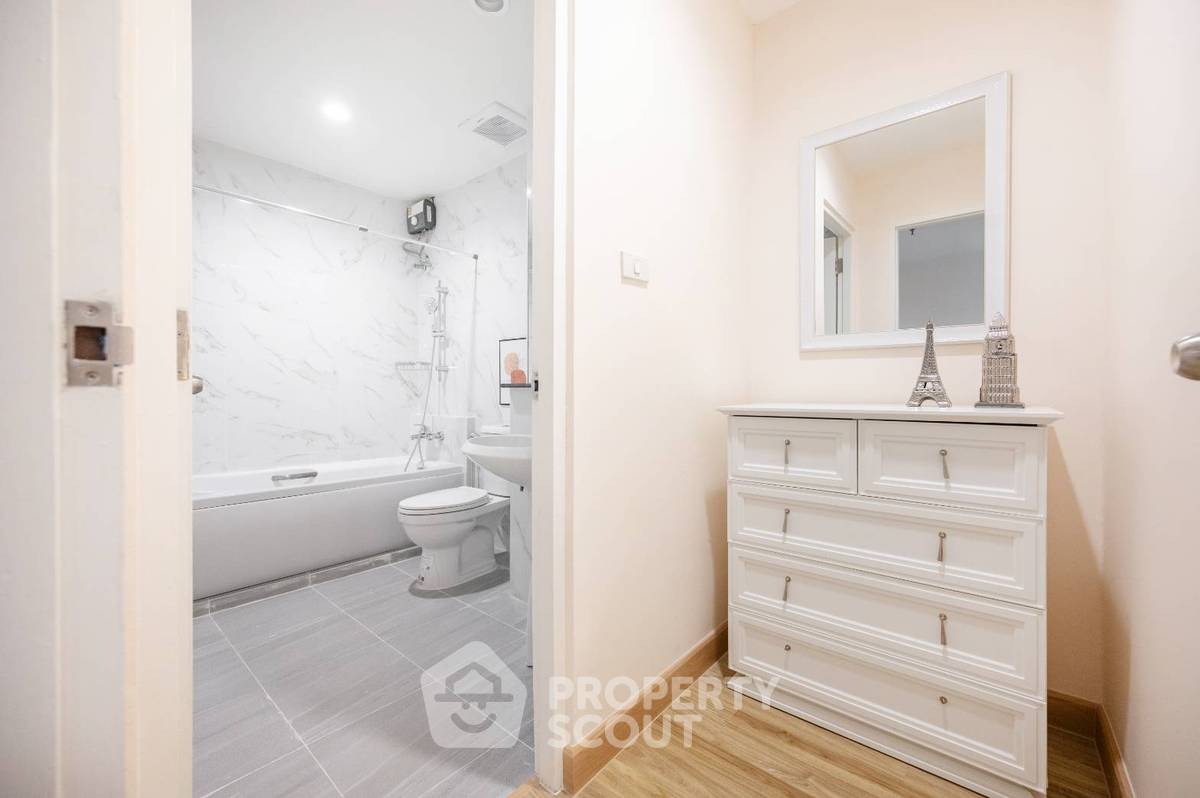 รูป คอนโด 1-ห้องนอน ที่ เดอะวอเตอร์ฟอร์ด ไดมอน ทาวเวอร์ สุขุมวิท ใกล้ BTS พร้อมพงษ์ (ID 1802034) - รูปที่ 15/34