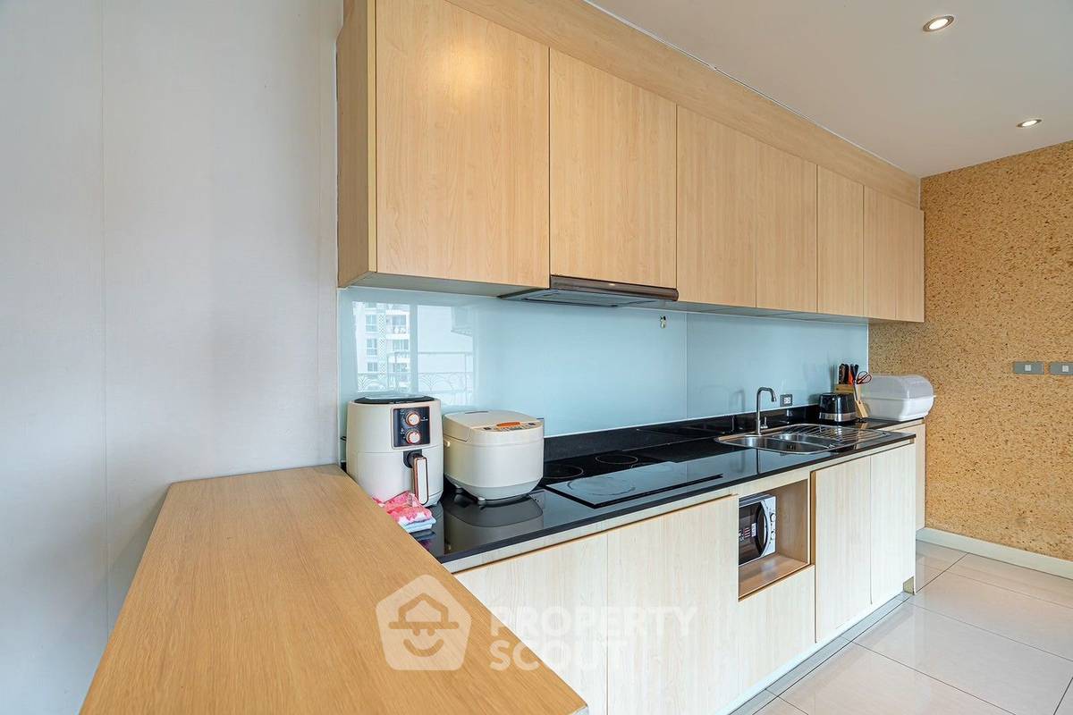 picture 2-BR Condo at Grande Caribbean Condo Resort Pattaya close to Pattaya South (ID 2184249) - 2/20