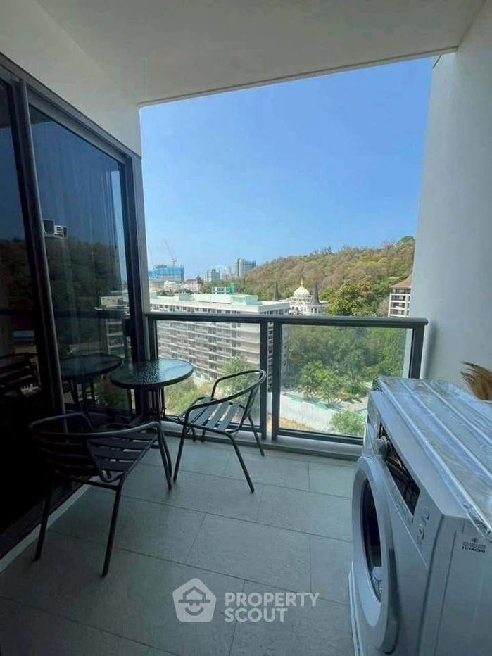 picture 2-BR Condo at Unixx South Pattaya close to Phratamnak (ID 2142773) - 10/13