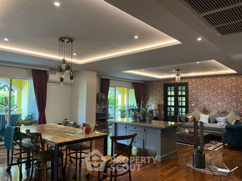 คอนโด 4-ห้องนอน ที่ ซิลเวอร์ เฮอริเทจ คอนโดมิเนียม ใกล้ BTS ทองหล่อ (ID 1917835)