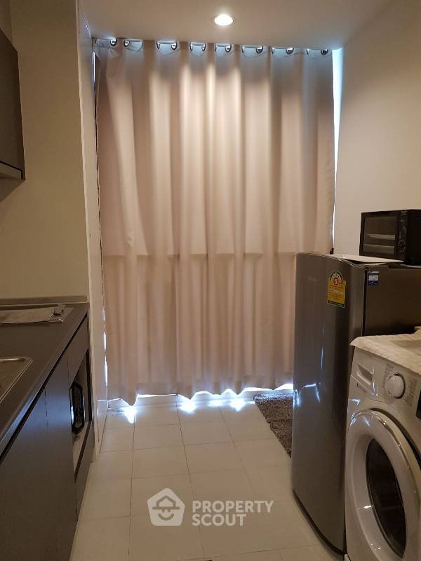 picture 2-BR Condo at The Base Rama 9 - Ramkhamhaeng near ARL Ramkhamhaeng (ID 813949) - 10/14