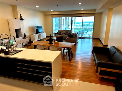 คอนโด รร.อัสสัมชัญ คอนแวนต์ สีลม : คอนโด 3-ห้องนอน ที่ เดอะล็อฟท์ เย็นอากาศ คอนโดมิเนียม ใน ช่องนนทรี (ID 1162880)