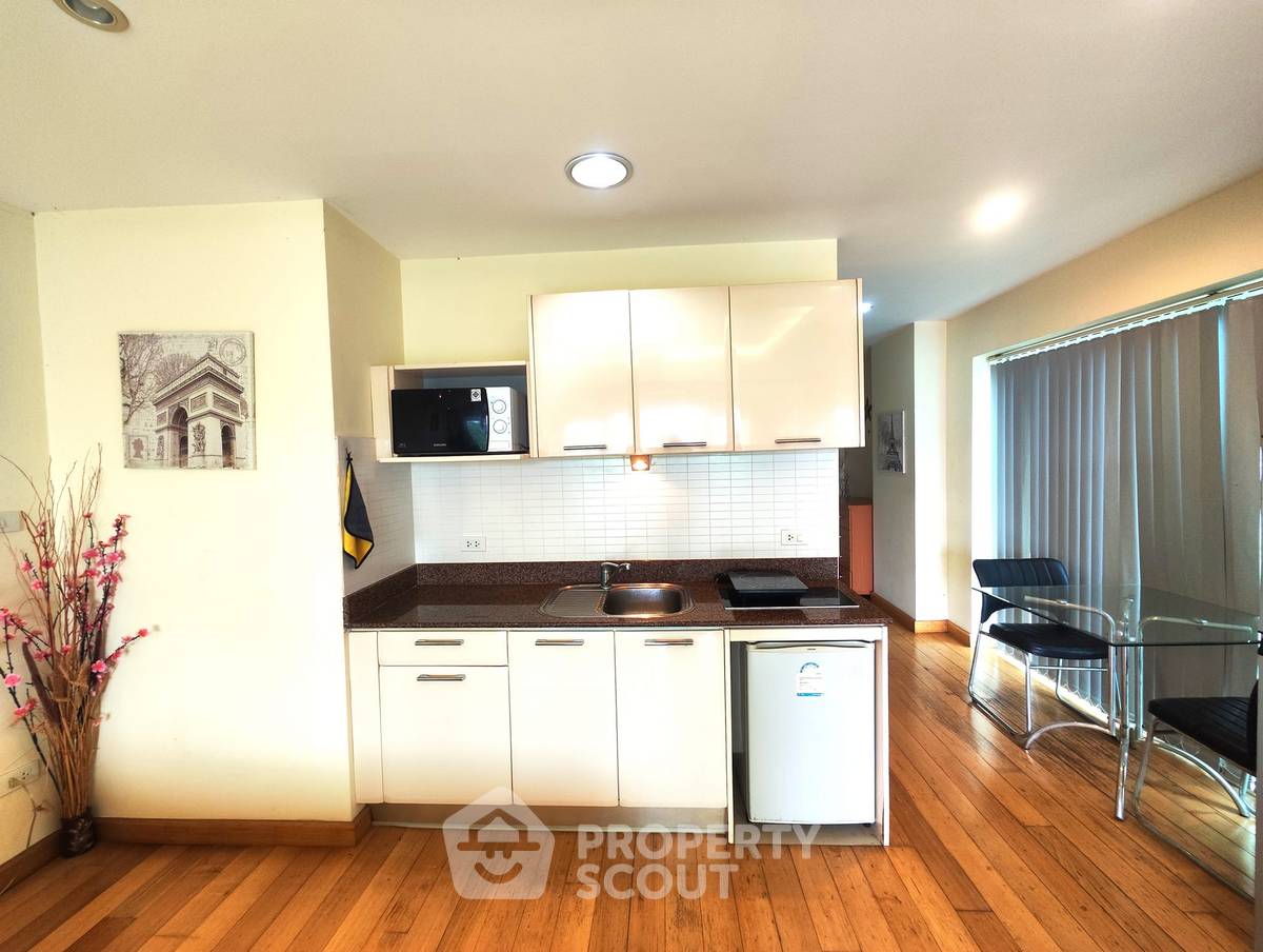 รูป คอนโด 1-ห้องนอน ที่ เอมเมอรอลด์ พาเลซ คอนโดมีเนียม ใกล้ ถนนพระตำหนัก พัทยา (ID 1145127) - รูปที่ 8/13