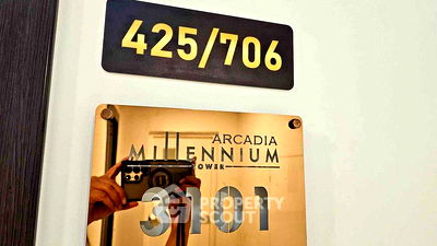 Condos for rent Soi Buakhao : 1-BR Condo at Arcadia Millennium Tower close to Pattaya South (ID 1872464)