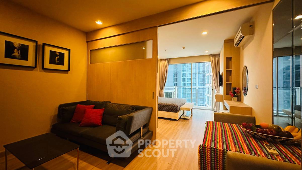 รูป คอนโด 1-ห้องนอน ที่ สกาย วอล์ค เรสซิเดนซ์ ใกล้ BTS พระโขนง (ID 1841113) - รูปที่ 2/11