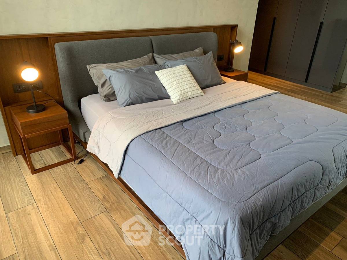 picture 2-BR Condo at The Lofts Asoke near MRT Phetchaburi (ID 1583865) - 6/24