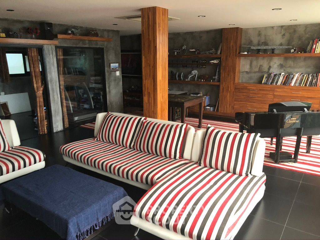 picture 2-BR Condo at Patong Harbor View in Pa Tong (ID 1285586) - 4/11