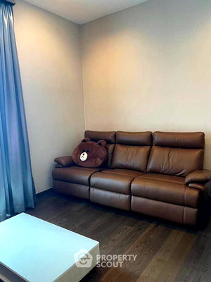 คอนโด ถนนอโศก : คอนโด 1-ห้องนอน ที่ คิว อโศก ใกล้ MRT เพชรบุรี (ID 2076895)