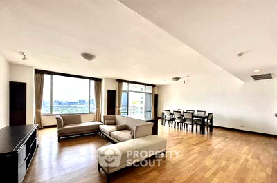 Condos for sale : 4-BR Condo at All Seasons Mansion Condominium near BTS Phloen Chit (ID 1938424)