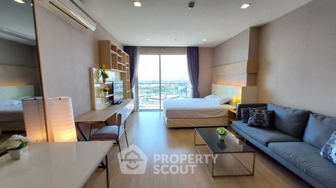 1-BR Condo at Sky Walk Residences near BTS Phra Khanong (ID 60207)