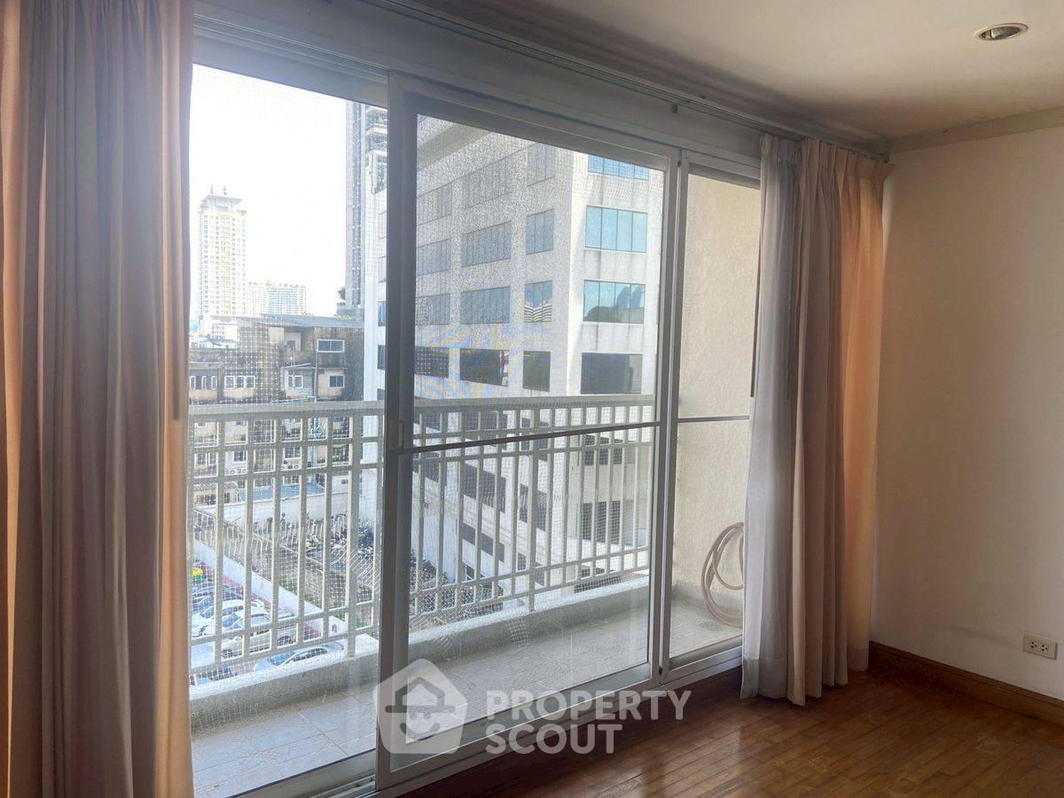 picture 3-BR Condo at Baan Siri Sathorn Suanplu Condominium close to Naradhiwas Rajanagarindra (ID 2088213) - 37/48