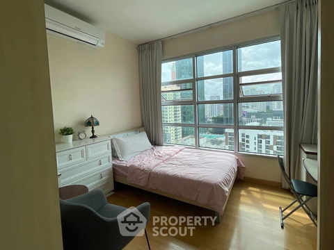 3-BR Condo at Baan Klang Krung Siam-Pathumwan Condominium near BTS Ratchathewi (ID 2137758)