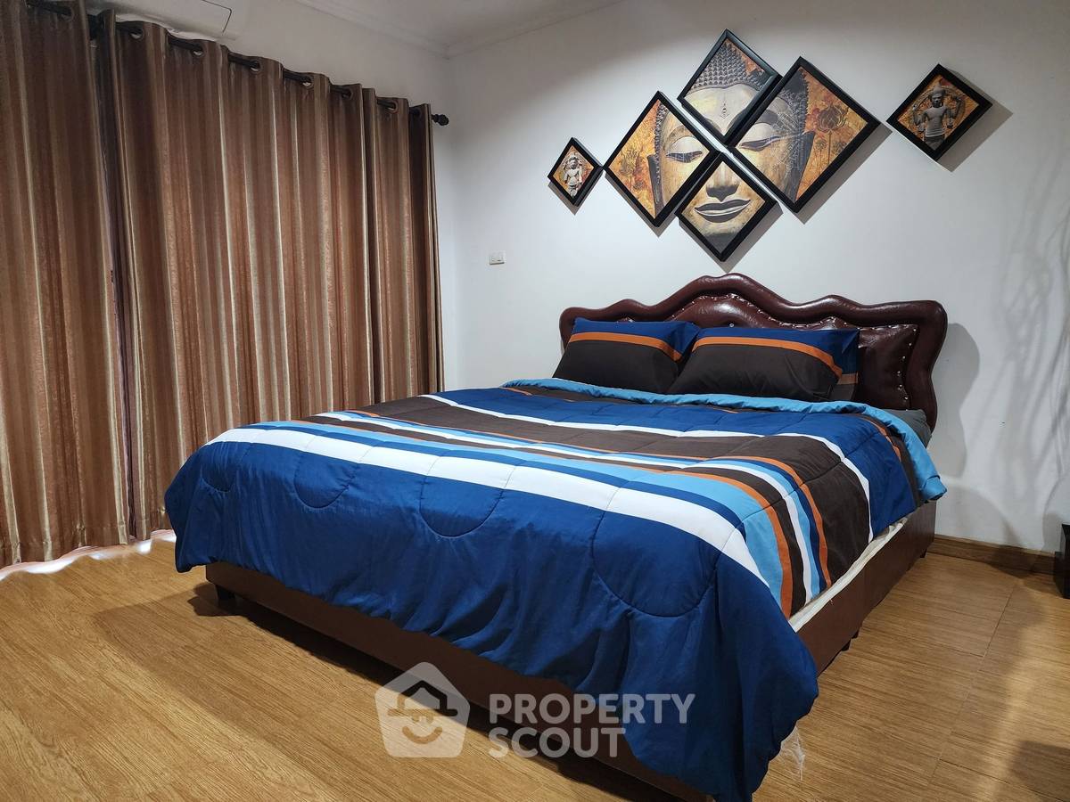 picture Studio Condo at Baan Klang Hua Hin Condominium close to Hua Hin Night Market (ID 2101420) - 3/10