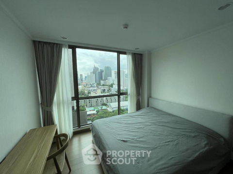 1-BR Condo at Supalai Oriental Sukhumvit 39 near MRT Phetchaburi (ID 1914222)