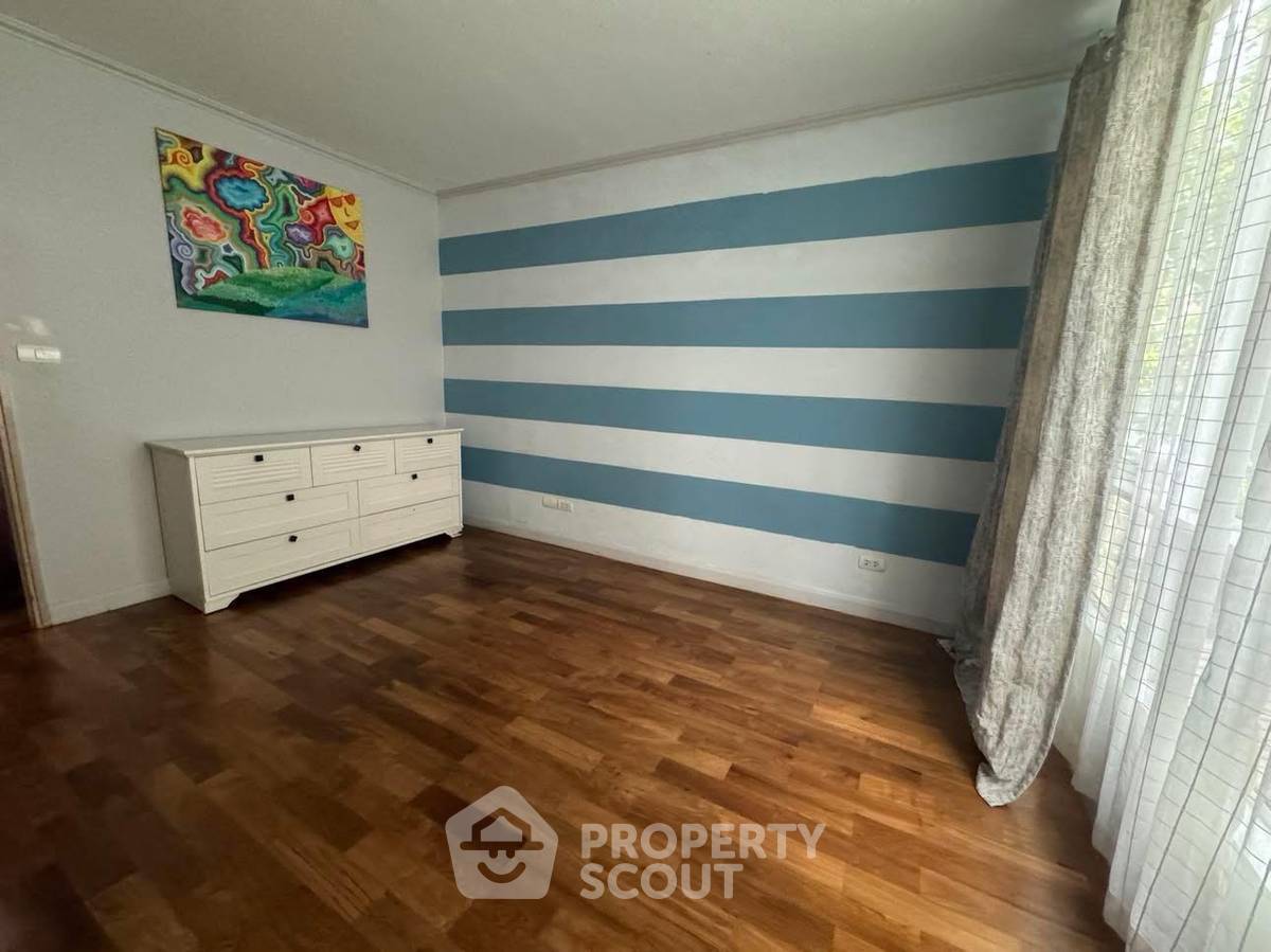 picture 2-BR Condo at Siri On 8 Sukhumvit 8 near BTS Nana (ID 2080353) - 11/13