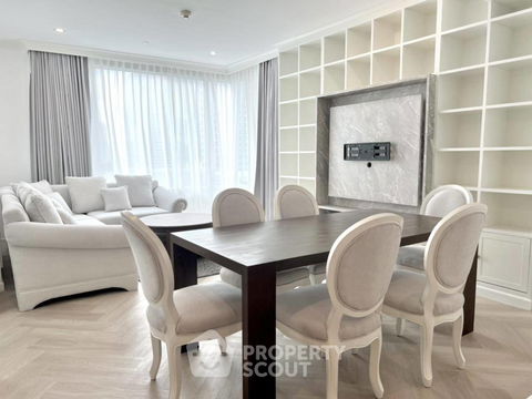 2-BR Condo at Manhattan Chidlom near BTS Chit Lom (ID 1595343)