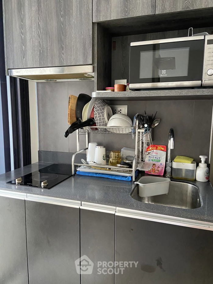 picture 1-BR Condo at Ashton Chula Silom near MRT Sam Yan (ID 2024151) - 9/14