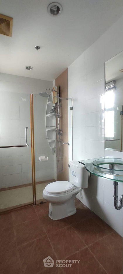picture 1-BR Condo at The Complete Rajprarop near ARL Ratchaprarop (ID 1057859) - 11/16