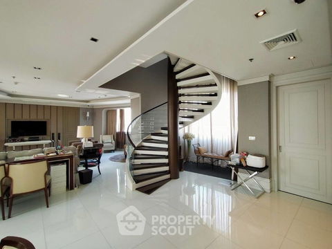 3-BR Condo at Millennium Residence @ Sukhumvit Condominium near BTS Phrom Phong (ID 2106543)