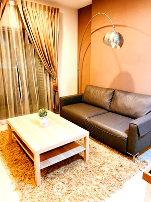คอนโดให้เช่า : คอนโด 1-ห้องนอน ที่ เดอะ เครสท์ สุขุมวิท 34 ใกล้ BTS ทองหล่อ (ID 476897)