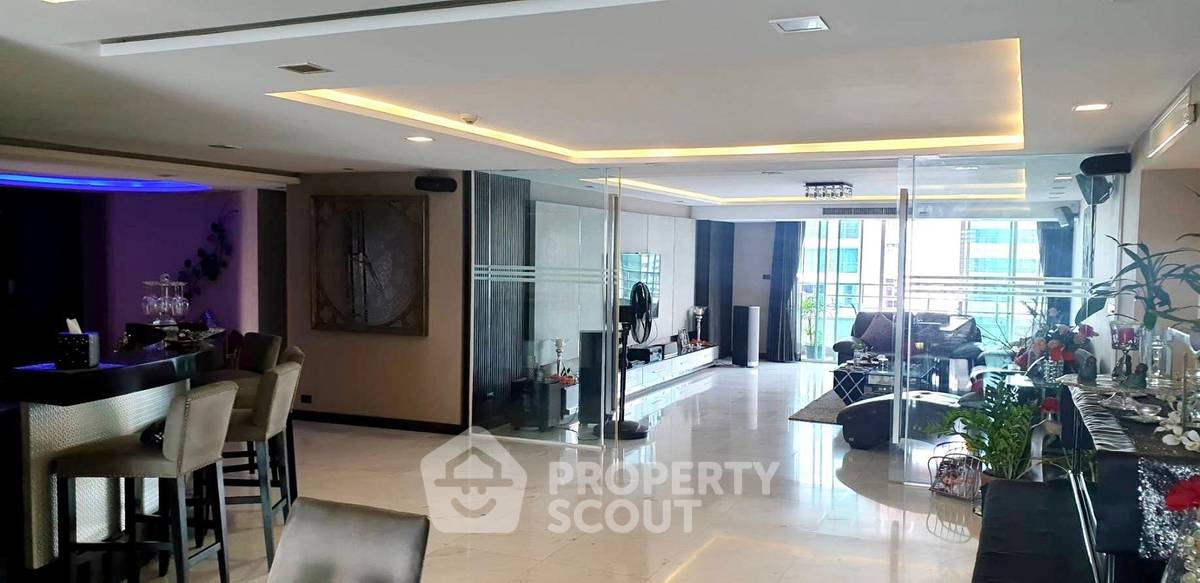 picture 4-BR Condo at Wattana Heights near MRT Sukhumvit (ID 1545873) - 8/9