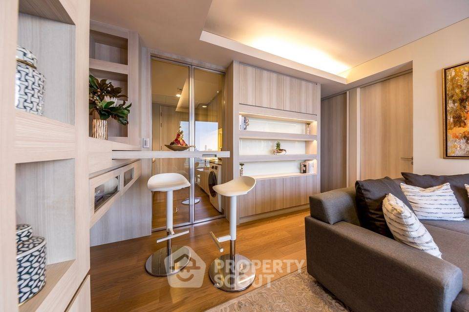 picture 2-BR Condo at The Lumpini 24 near BTS Phrom Phong (ID 1035659) - 4/12