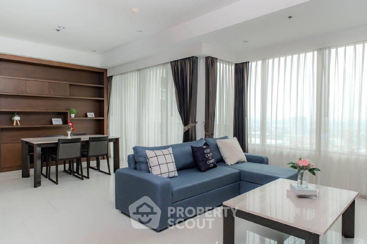รูป คอนโด 2-ห้องนอน ที่ ดิ เอ็มโพริโอ เพลส ใกล้ BTS พร้อมพงษ์ (ID 2102874) - รูปที่ 5/30