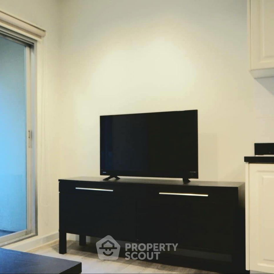 picture 1-BR Condo at The Seed Memories Siam near BTS National Stadium (ID 802843) - 5/7
