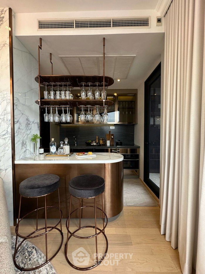 picture 3-BR Condo at ASHTON Asoke - Rama 9 near MRT Phra Ram 9 (ID 2188337) - 2/18