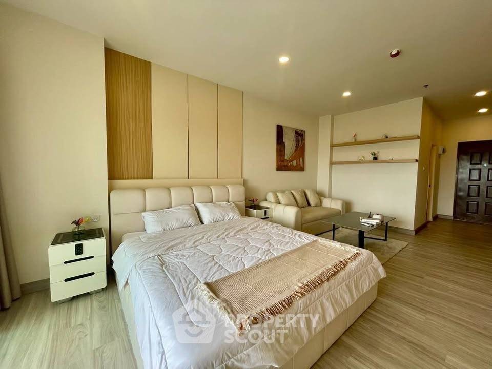 picture 1-BR Condo at View Talay 8 Condominium Jomtien close to Jomtien Beach (ID 2183494) - 6/19