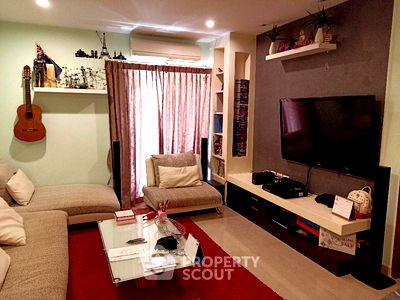 Condos for sale MRT Huai Khwang : 1-BR Condo at Klang Krung Resort (Ratchada 7) near MRT Huai Khwang (ID 732038)