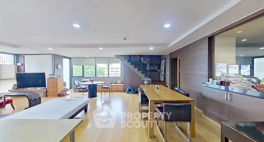 3-BR Condo at W8 Thonglor 25 Condominium close to Thong Lo (ID 2064376)