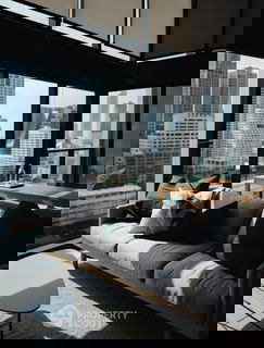 คอนโด 2-ห้องนอน ที่ เดอะ ลอฟท์ สีลม ใกล้ BTS สุรศักดิ์ (ID 998603)