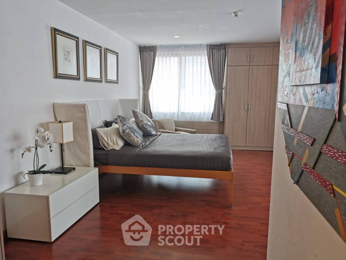picture 2-BR Condo at Las Colinas near BTS Asok (ID 514743) - 8/19