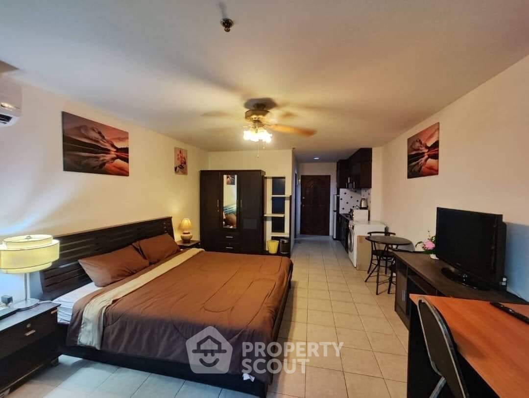 picture Studio Condo at View Talay 2 Condominium Jomtien close to Pattaya South (ID 997077) - 1/10