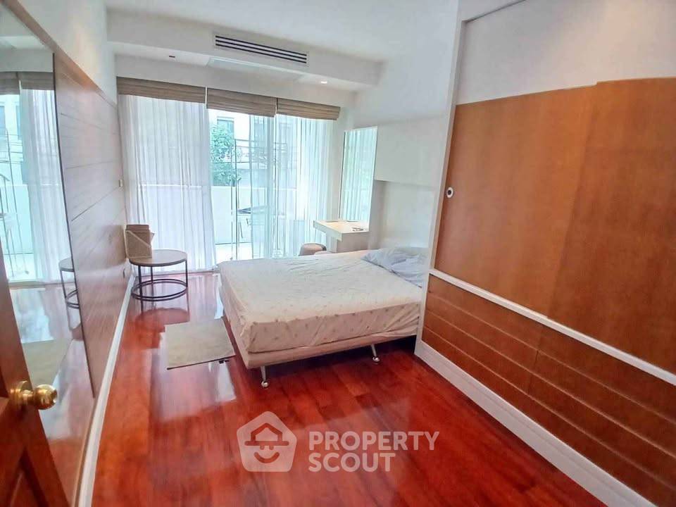 รูป คอนโด 2-ห้องนอน ที่ บ้าน ถนน สารสิน คอนโดมิเนียม ใกล้ BTS ราชดำริ (ID 2115869) - รูปที่ 2/6