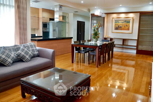 3-BR Condo at The Cadogan Private Residence near BTS Phrom Phong (ID 515486)