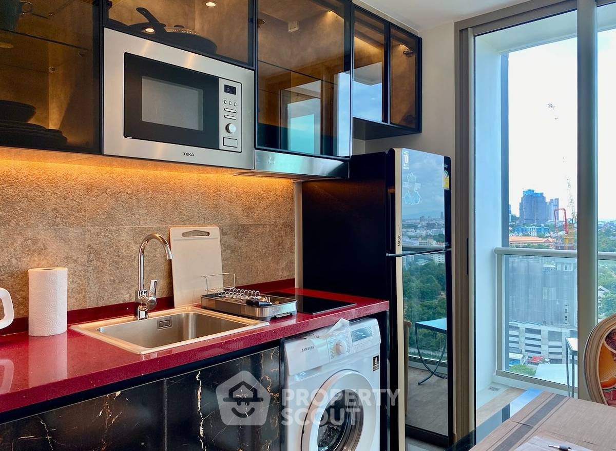 picture 1-BR Condo at The Riviera Ocean Drive close to Jomtien Beach (ID 2133609) - 9/22