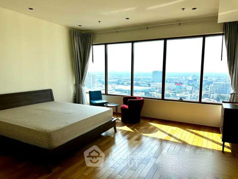 2-BR Condo at The Emporio Place near BTS Phrom Phong (ID 1930574)