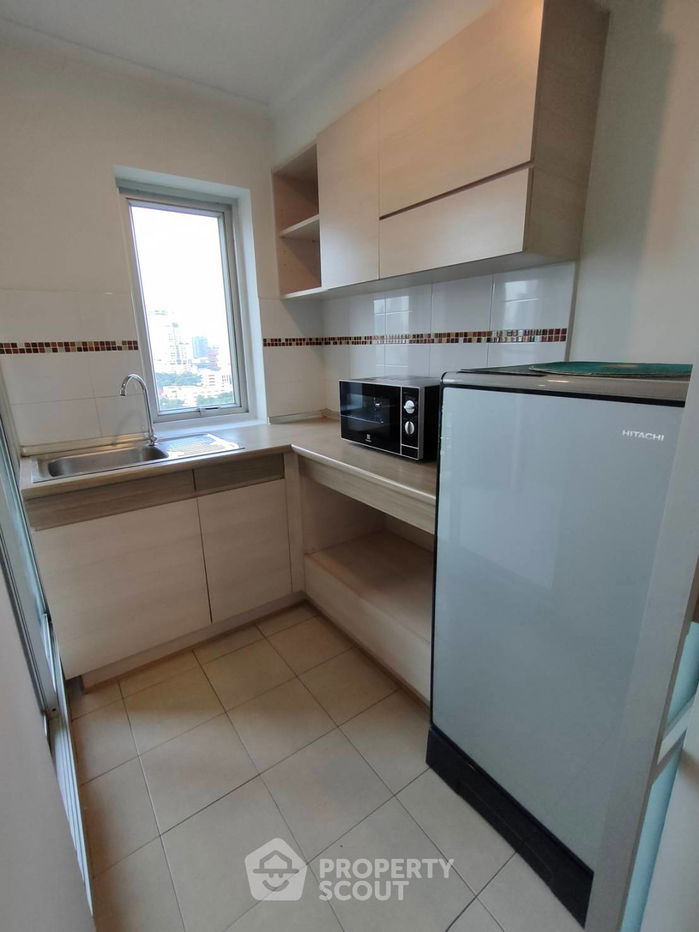 picture 1-BR Condo at Lumpini Place Rama 4 Kluaynamthai near BTS Ekkamai (ID 1474859) - 4/8