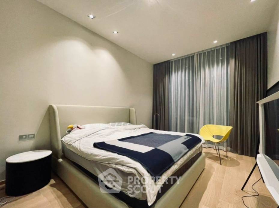 รูป คอนโด 2-ห้องนอน ที่ 28 ชิดลม ใกล้ BTS ชิดลม (ID 1410907) - รูปที่ 3/6