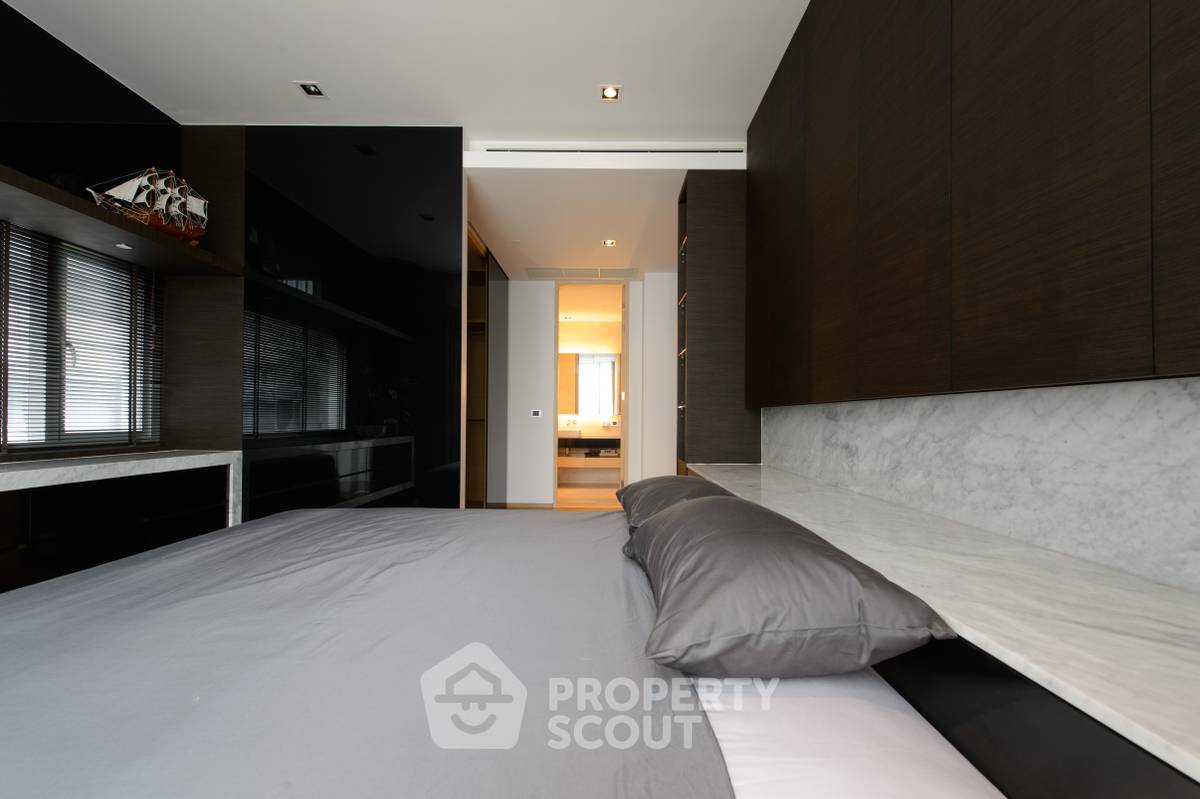 picture 2-BR Condo at Saladaeng Residences near MRT Si Lom (ID 426278) - 19/19